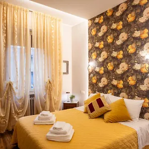 Smooth Mansion In Ponte Vecchio Appartement